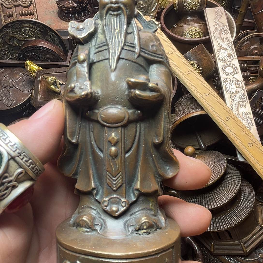 精美铜器收藏品等