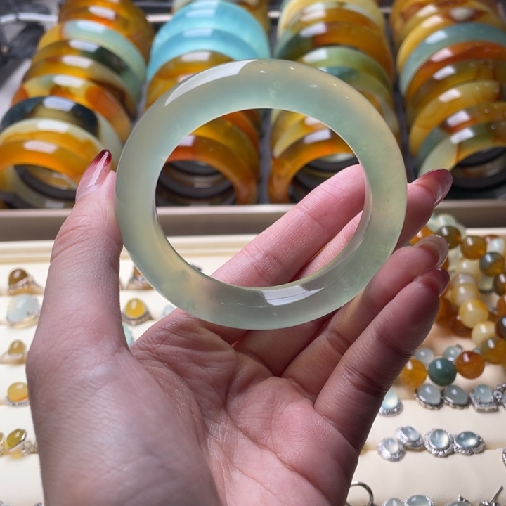 蛇纹石玉手镯未镶嵌54.5