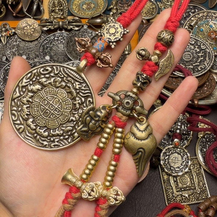 藏传文玩九宫如图