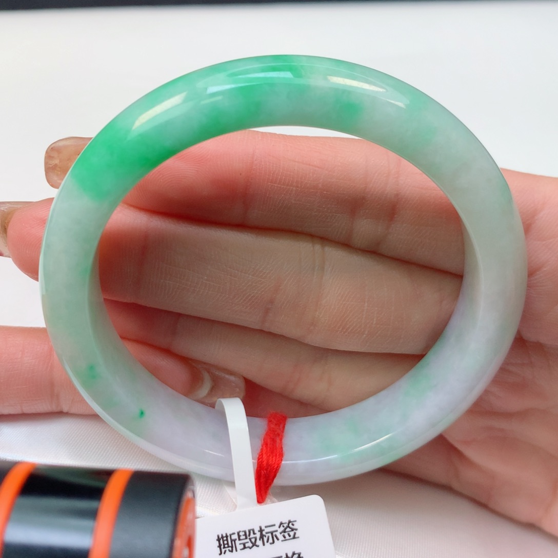 翡翠手镯未镶嵌冰飘花57