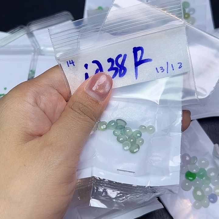 未镶嵌定制翡翠不