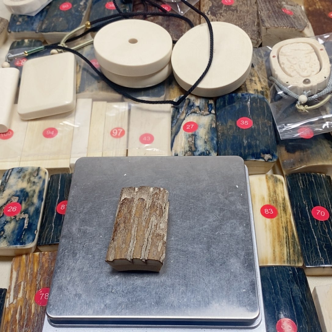 猛犸原材料边角料大块料