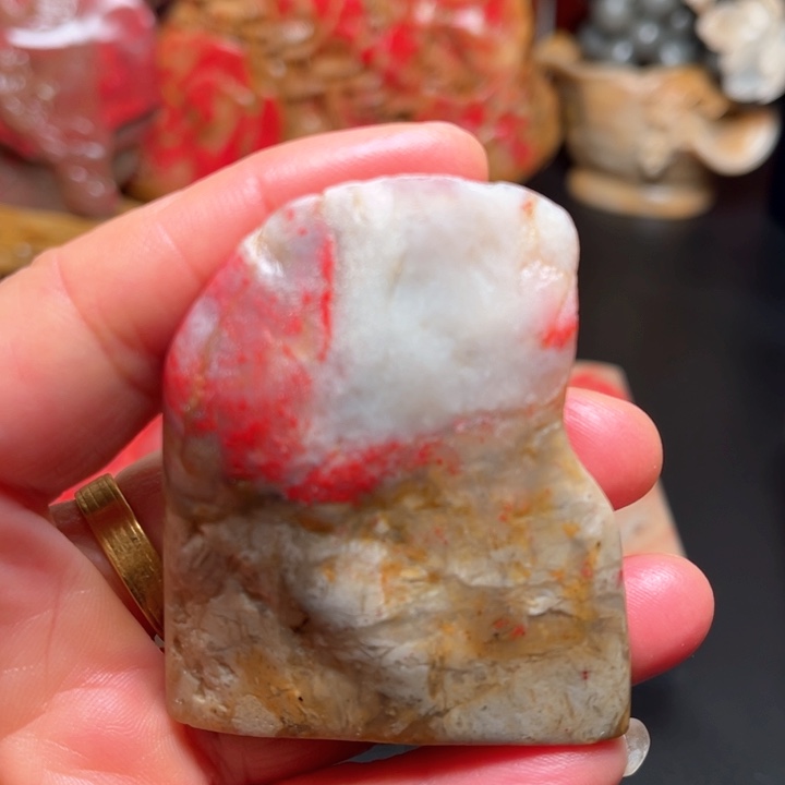 昌化石昌化鸡血石