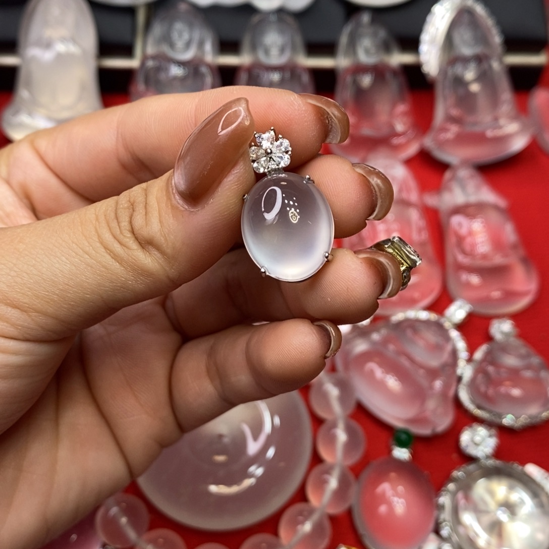 朕***忙石英质玉银S925镶嵌吊坠