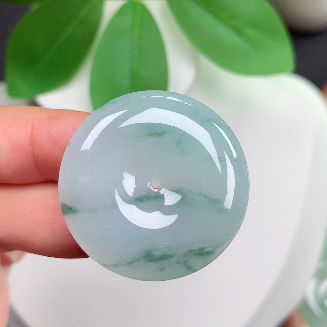 颈饰未镶嵌翡翠平安扣 31.6x6.0mm