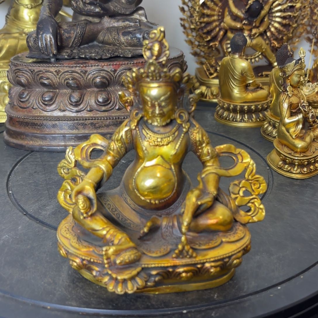 黄财神藏佛黄铜摆件