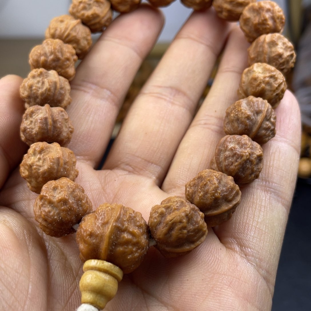 猴头核桃吊坠没事