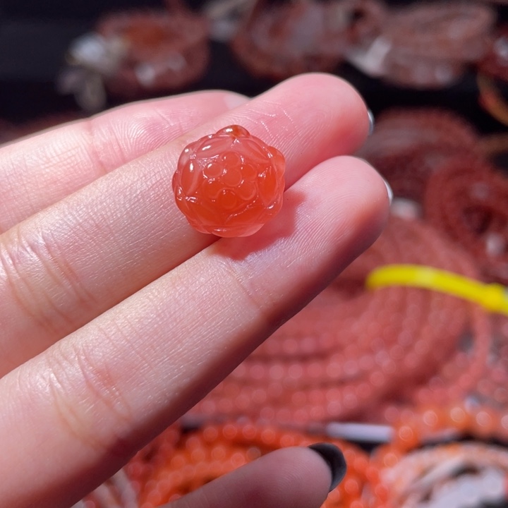 南红玛瑙未镶嵌莲花1444