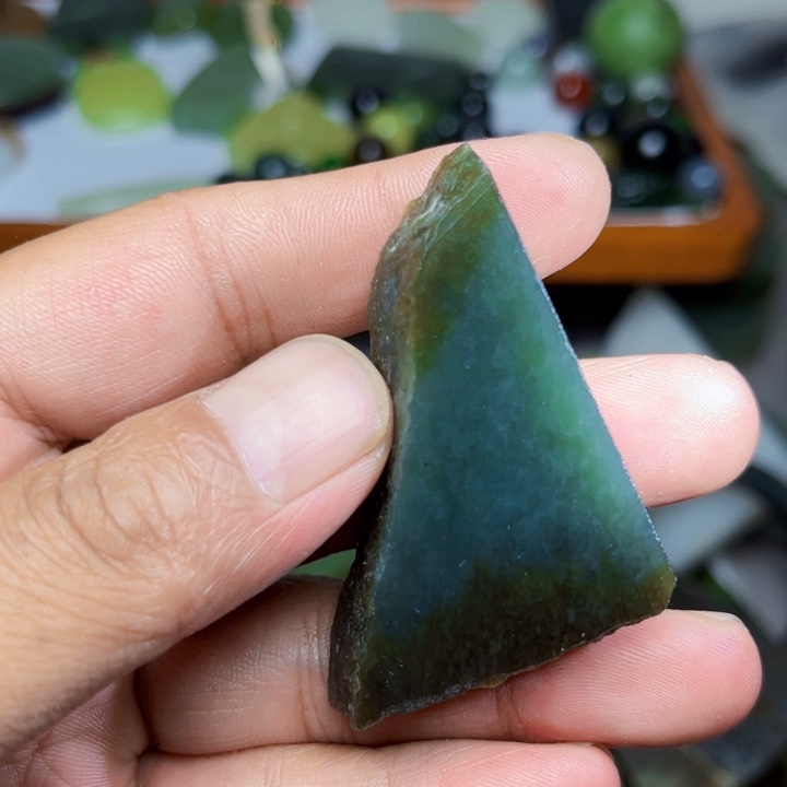 未镶嵌和田玉珠宝半成品