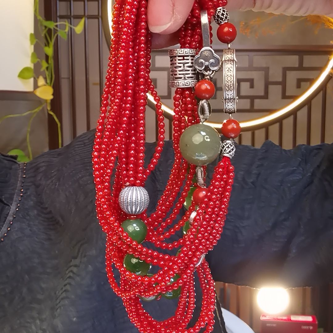 和田玉颈饰未镶嵌