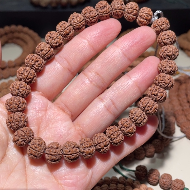 金刚菩提手串凹底梅花手串11.4