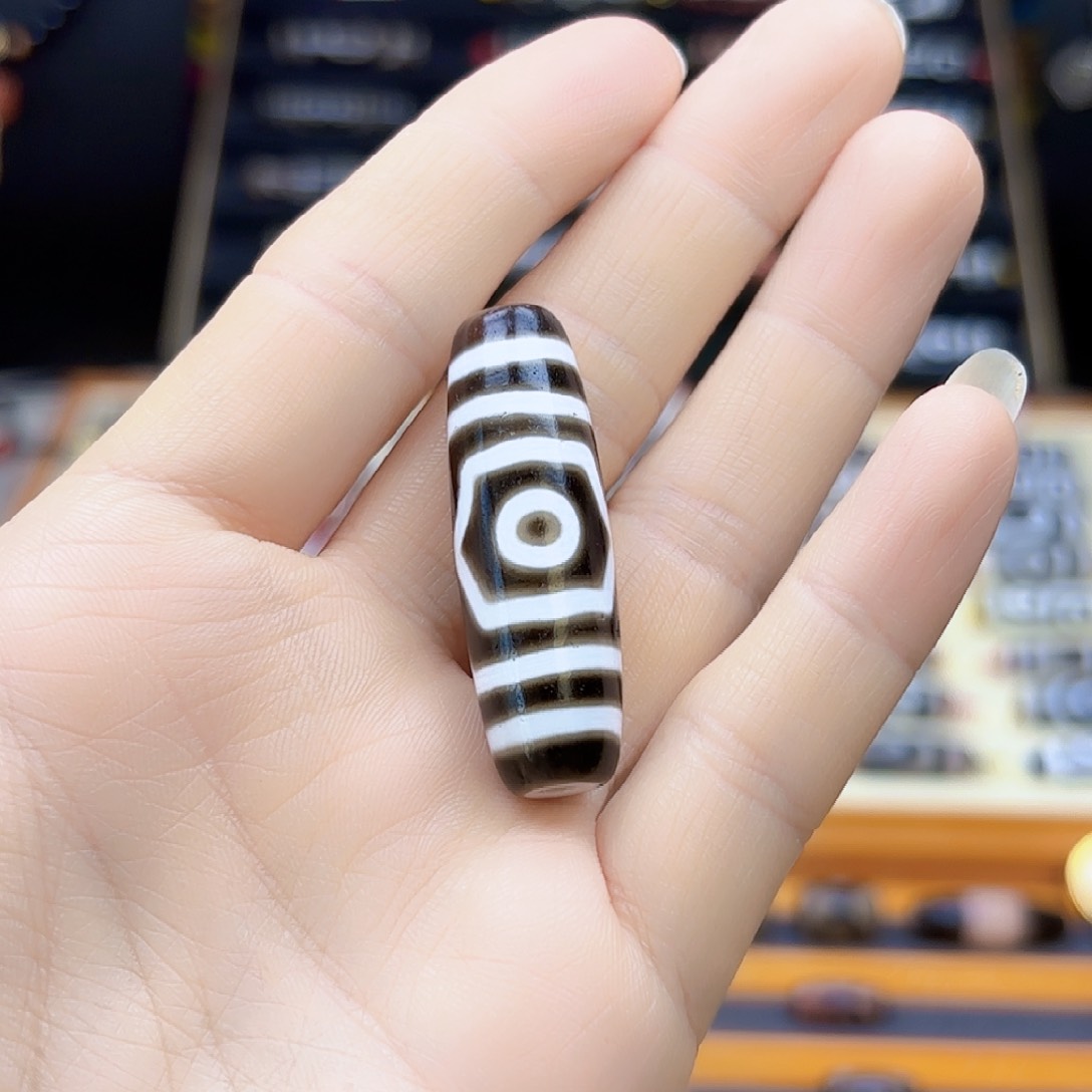 玛瑙/玉髓颈饰未镶嵌小*肉