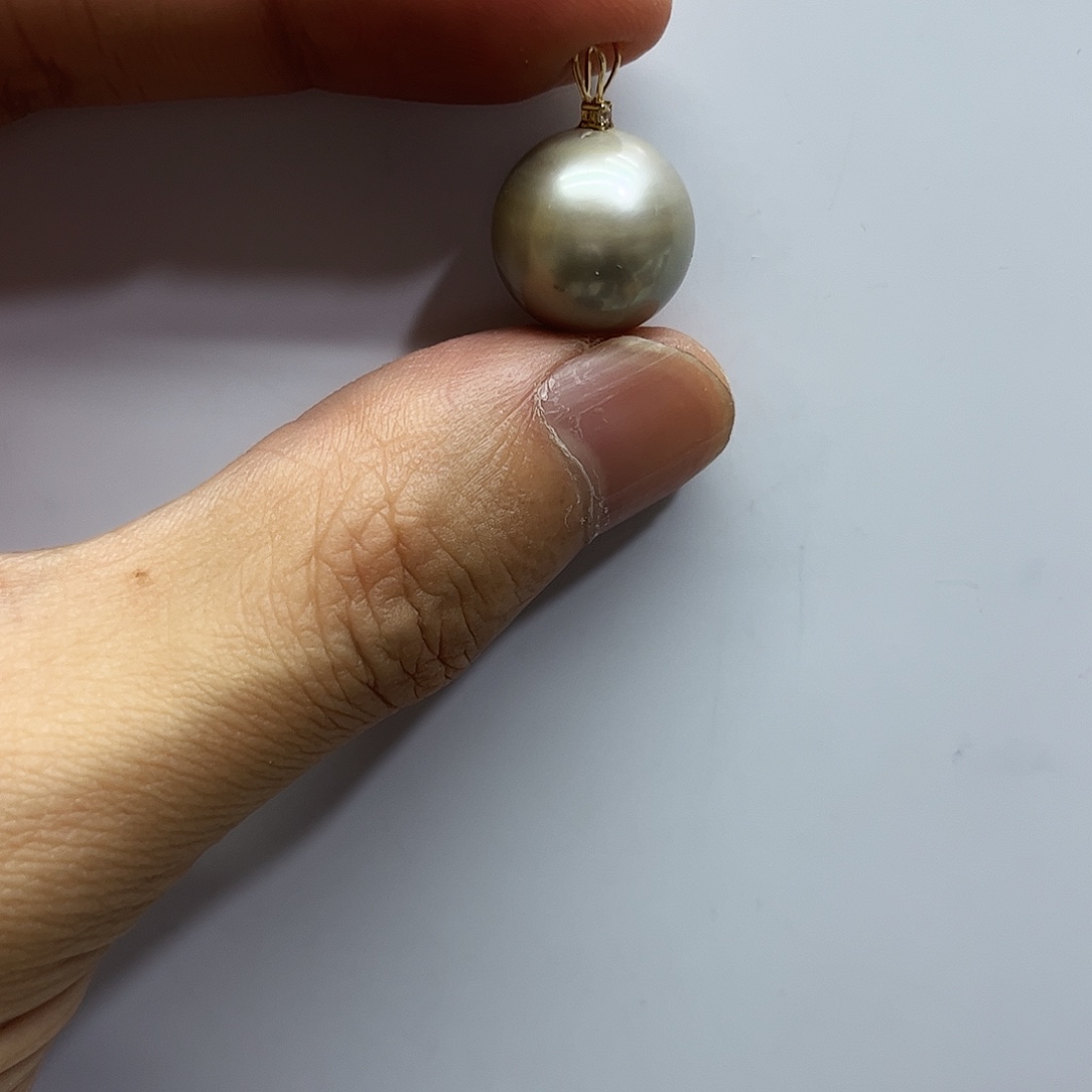 海水珍珠颈饰18K金镶嵌