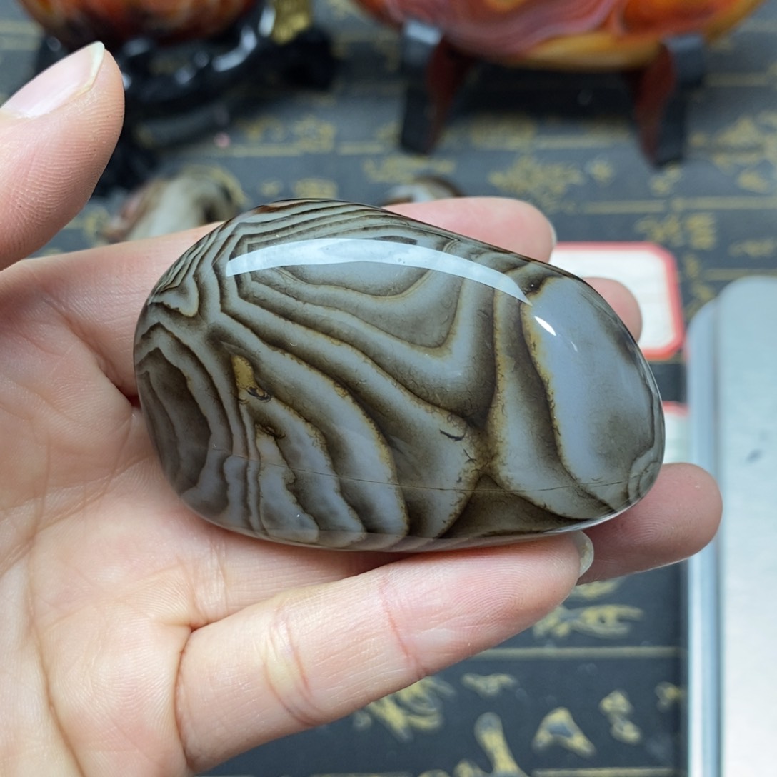 玛瑙/玉髓玛瑙未镶嵌傲**风