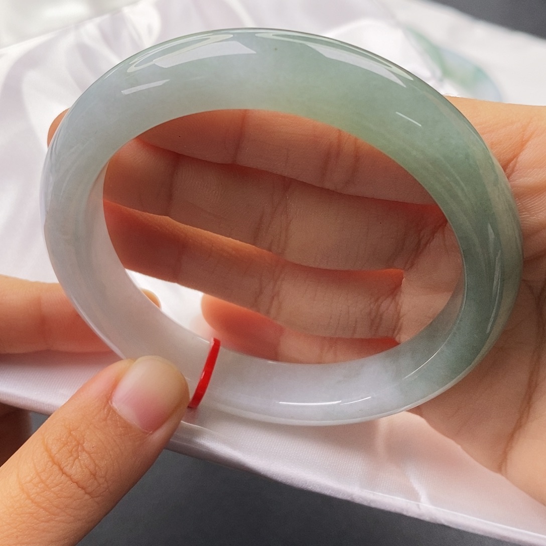 翡翠未镶嵌手镯61正圈