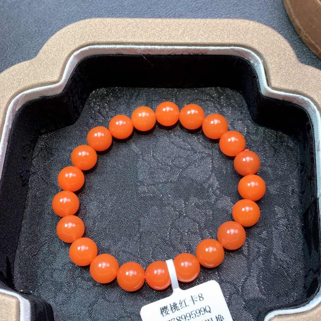 南红玛瑙樱桃红卡8未镶嵌