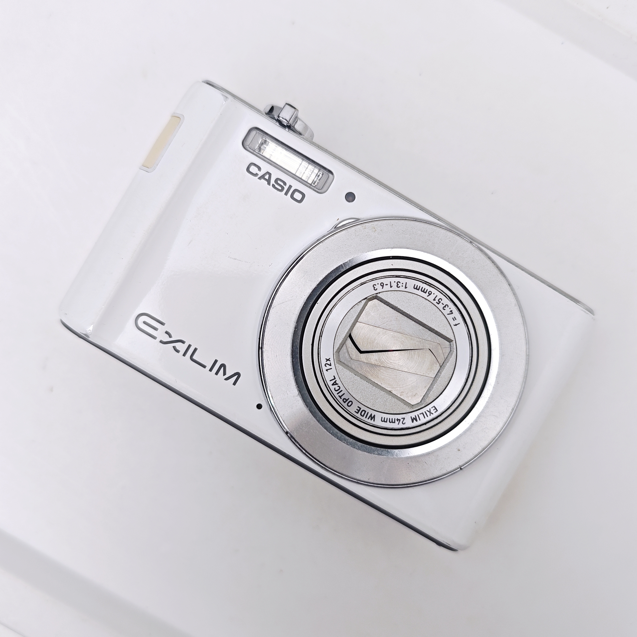 9新 Casio/卡西欧 ZS190 高清冷白稀有白色ccd相机