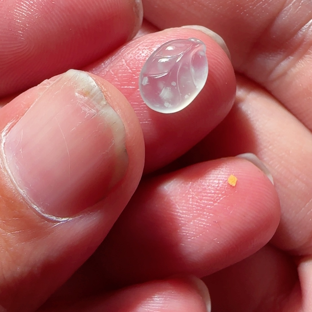 定制翡翠未镶嵌天然翡翠叶子