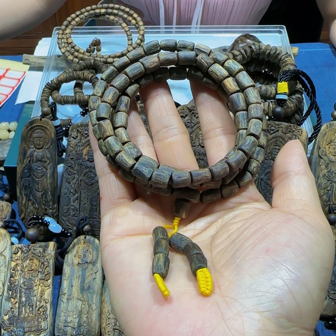 手串沉香玲*花海南白奇乌身收藏级沉水桶珠28克多样性发一