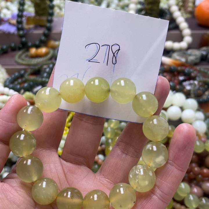 未镶嵌蛇纹石玉手链