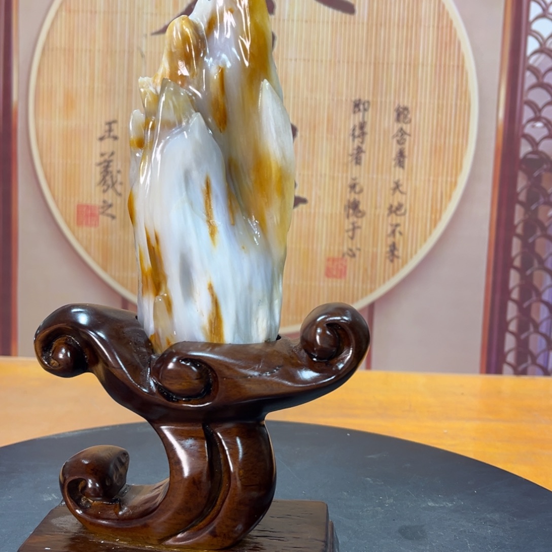 硅化玉（树化玉）未镶嵌摆件