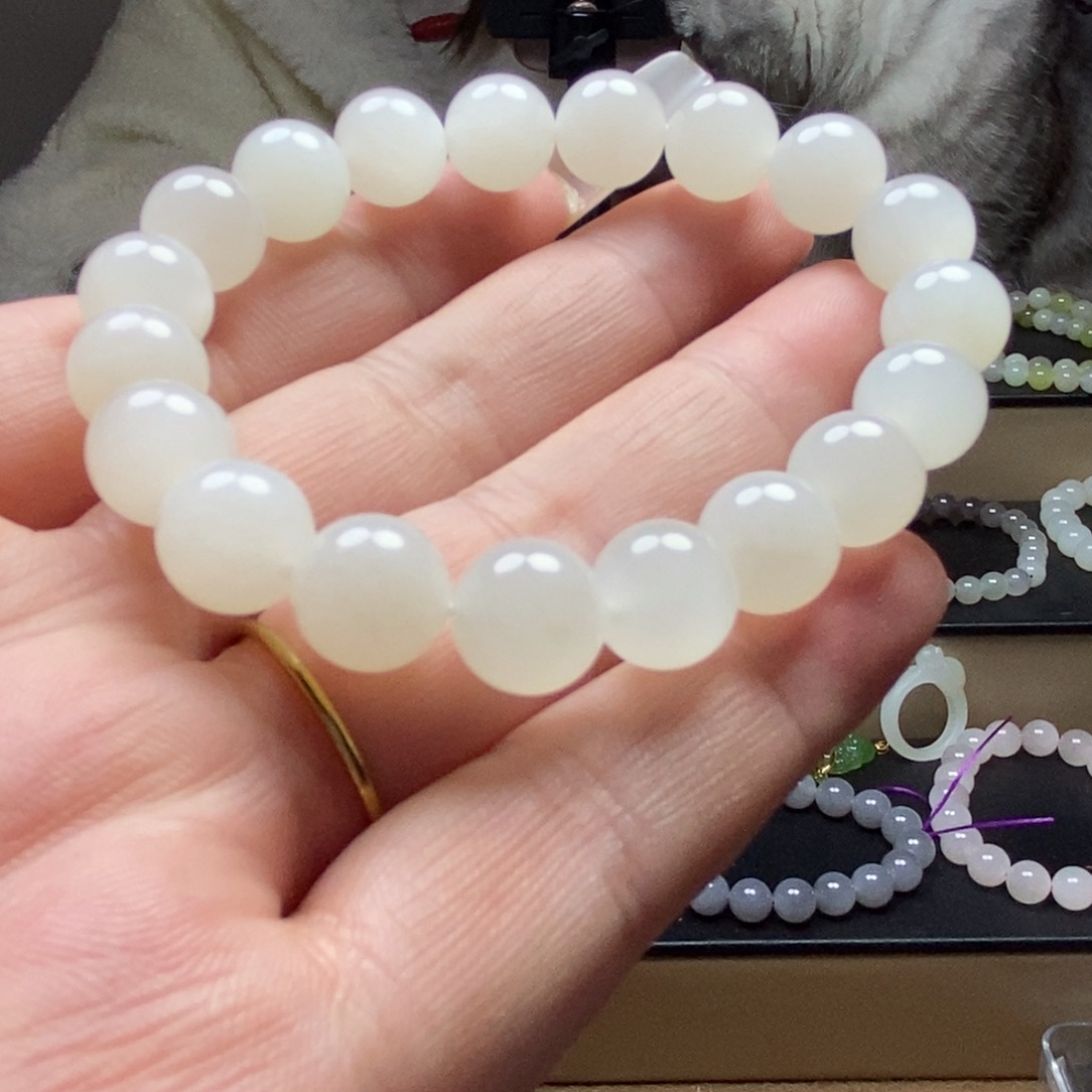 和田玉未镶嵌颈饰白玉手串
