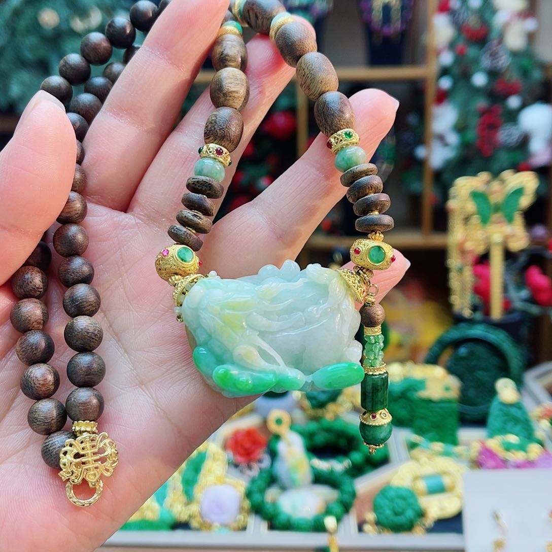 颈饰合金翡翠48小时鉴赏期