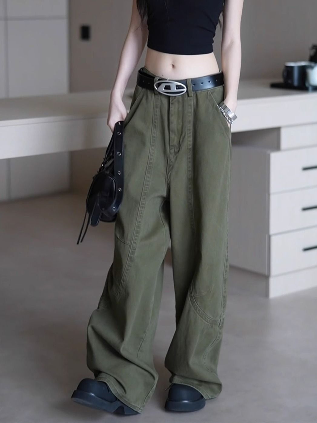 美式复古军绿色弯刀牛仔裤女夏季薄款2025新款高腰宽松直筒阔腿裤