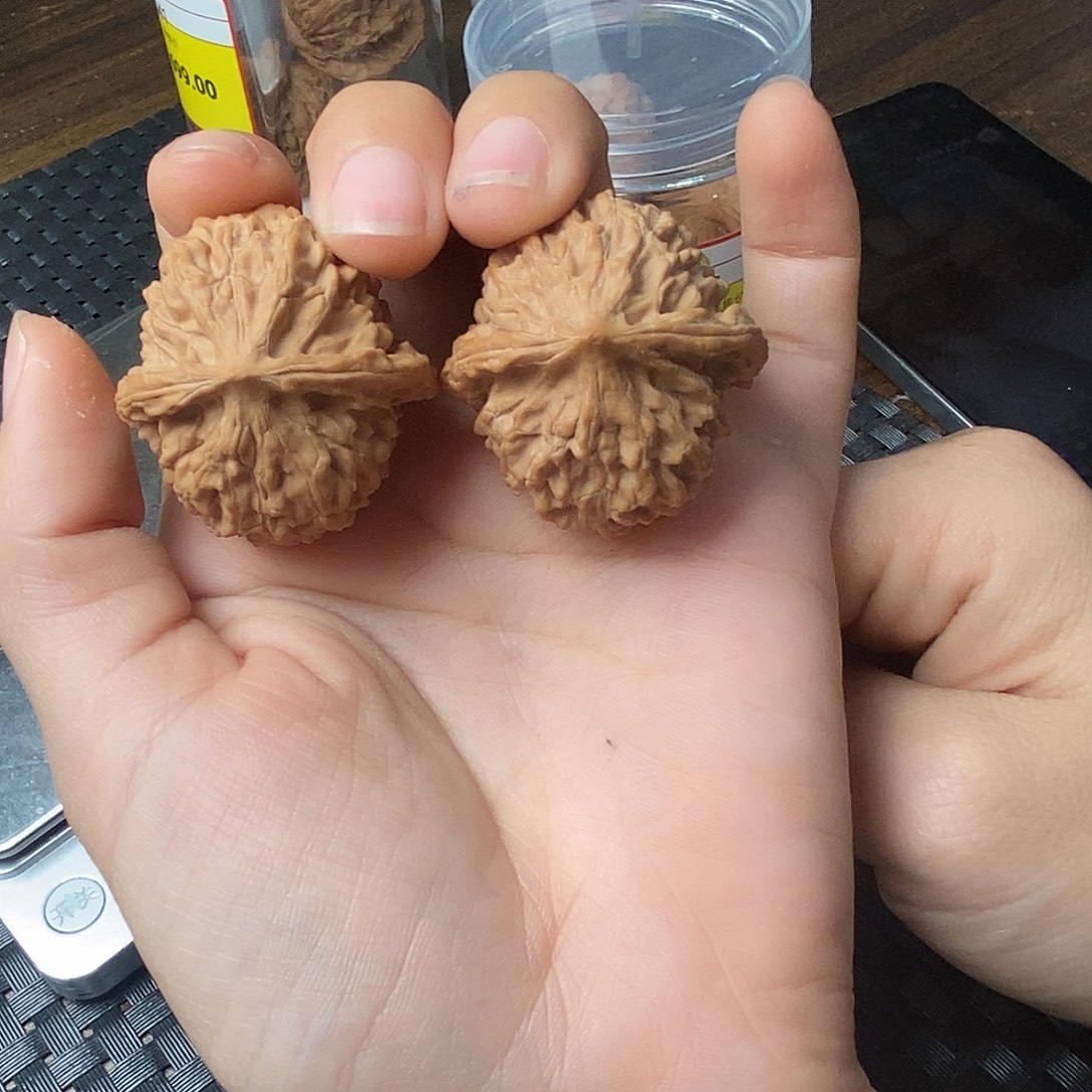 把件文玩核桃全品兴隆小帽36