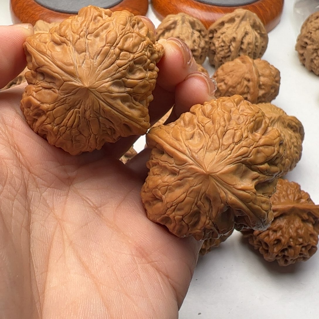 文玩核桃吊坠铁锤40