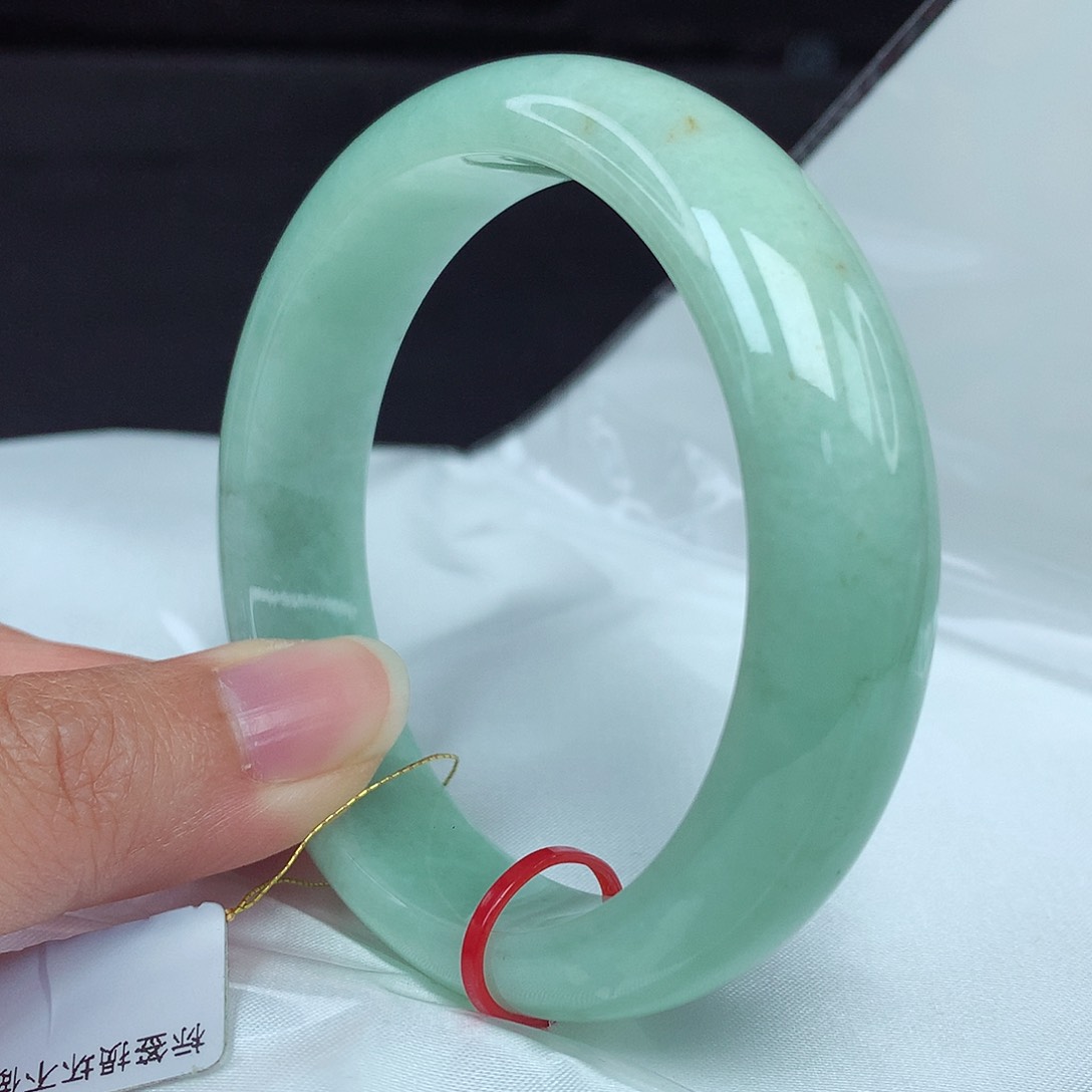 翡翠未镶嵌手镯57圈9391轮胎