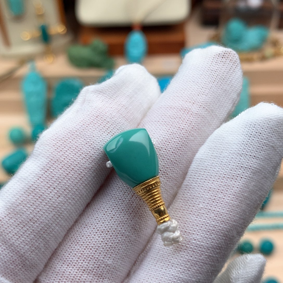 绿松石18K金镶嵌金塔博古三通卡10