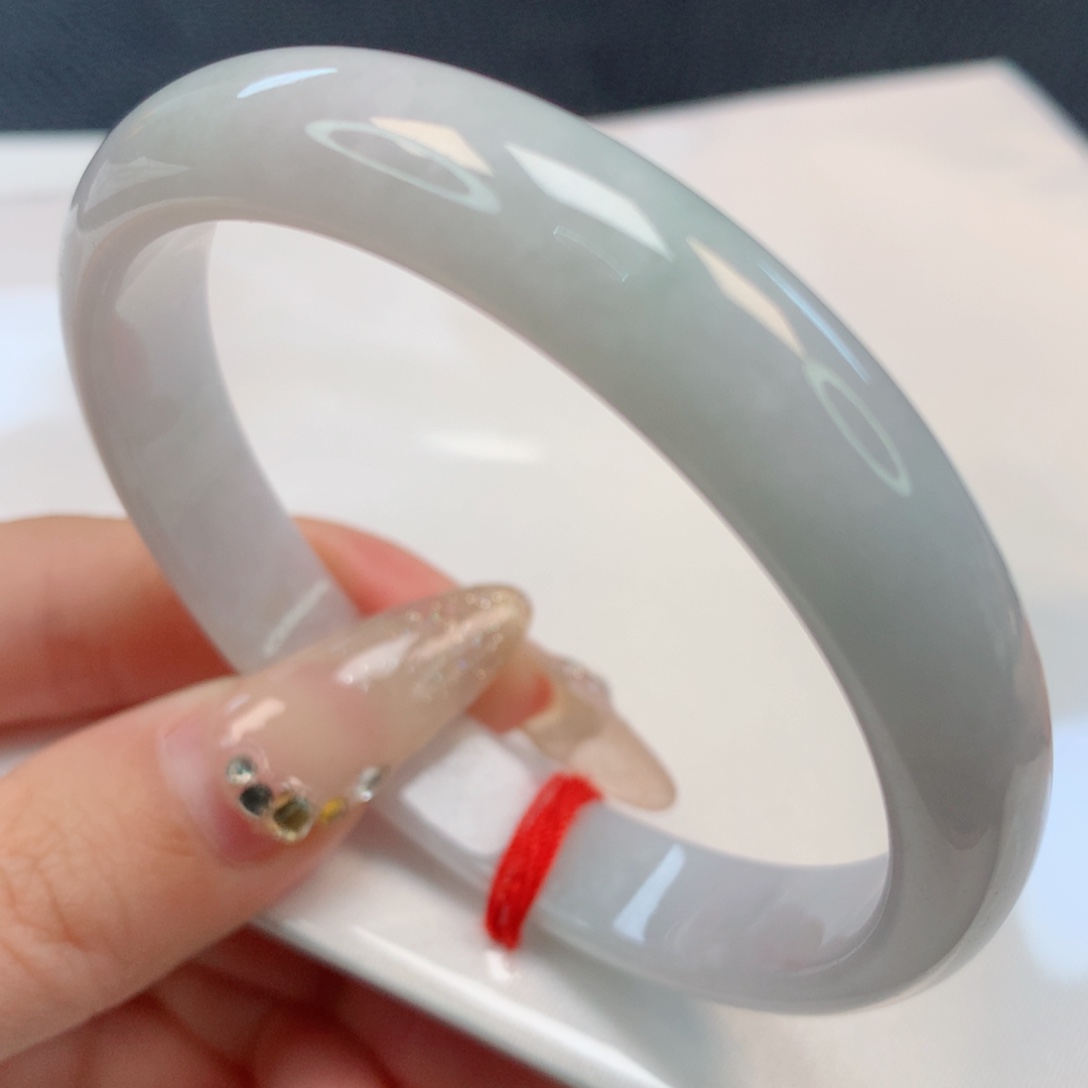 【闪购商品】翡翠手镯未镶嵌58圈