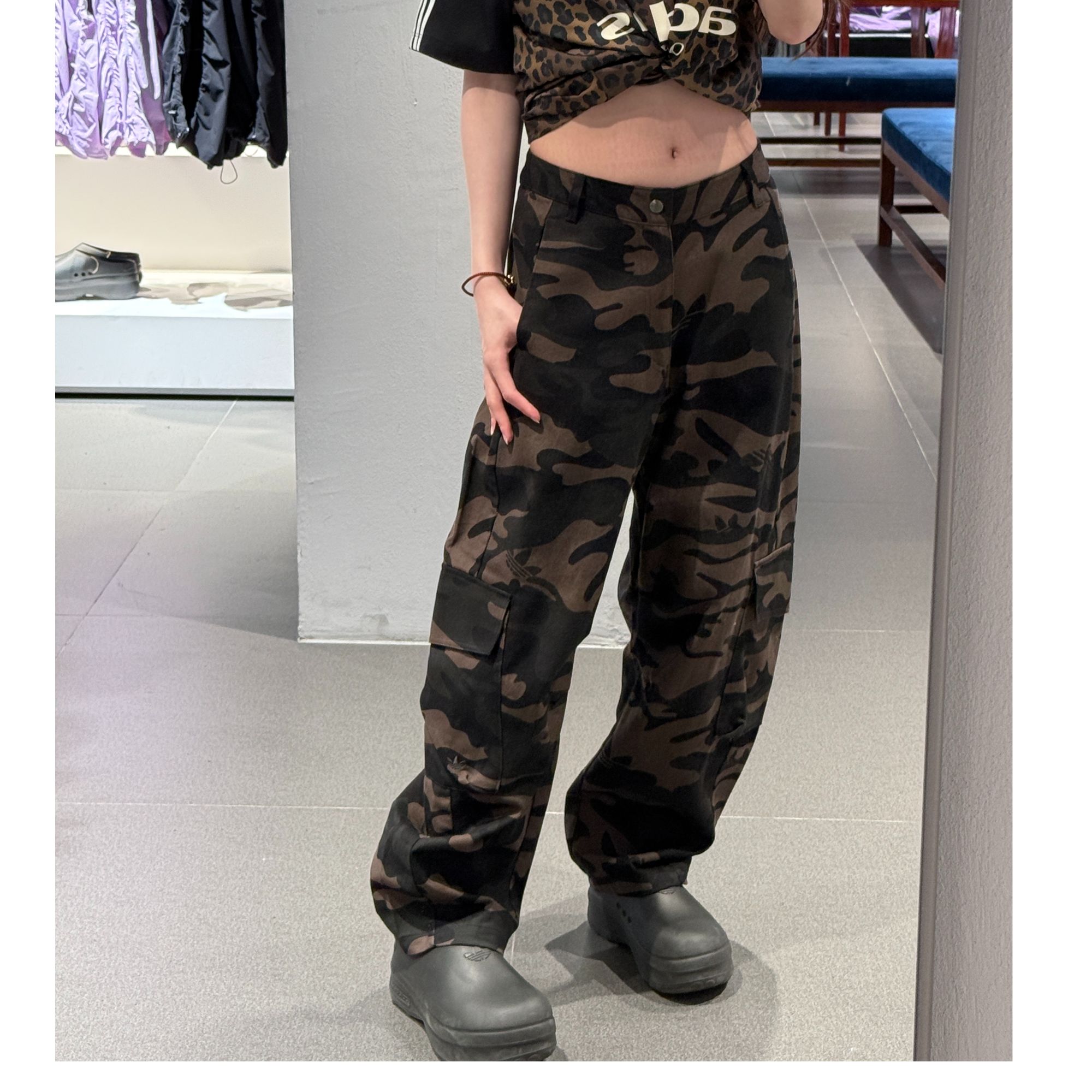 adidas 三叶草水洗系列宽松纯棉迷彩工装休闲裤运动裤 JI5741