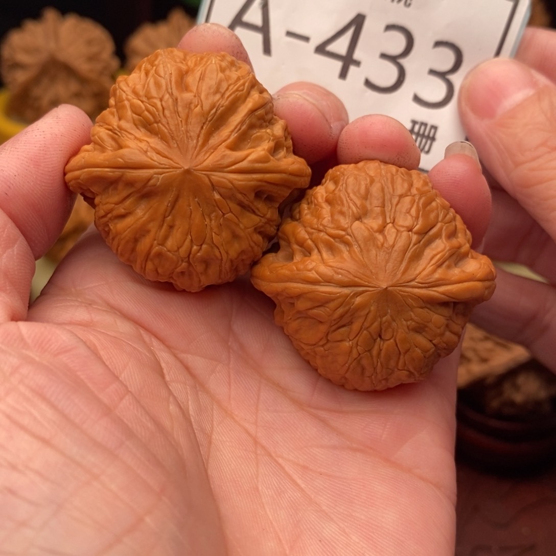 文玩核桃把件铁锤38