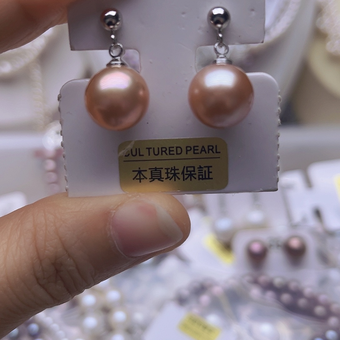 淡水珍珠吊坠或者耳钉未镶嵌