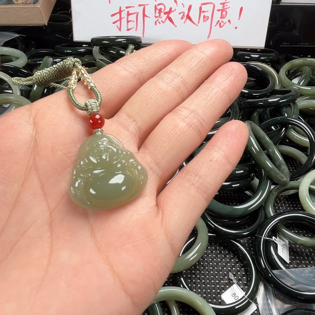 和田玉颈饰未镶嵌怡**