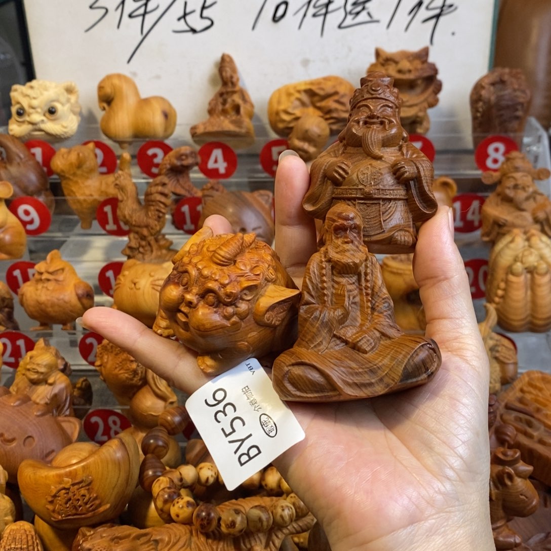 缘***，大叶紫檀（黑酸枝木类）崖柏536