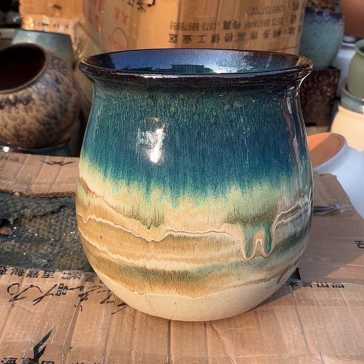 紫砂茶碗山水画口径22高度28