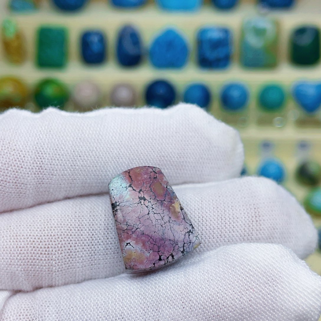 绿松石绿松石未镶嵌