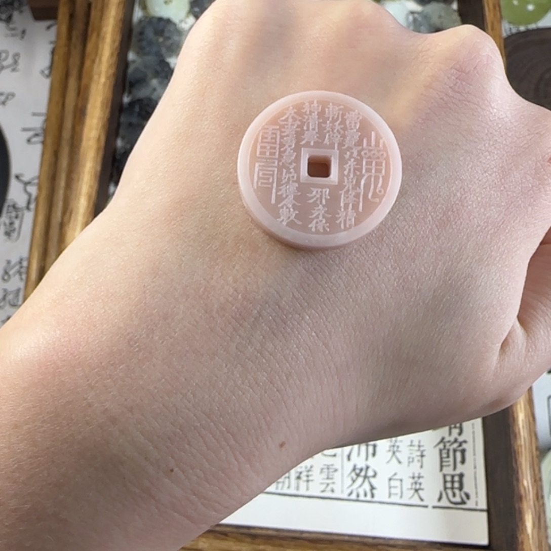 凯***粒蛇纹石玉合金颈饰