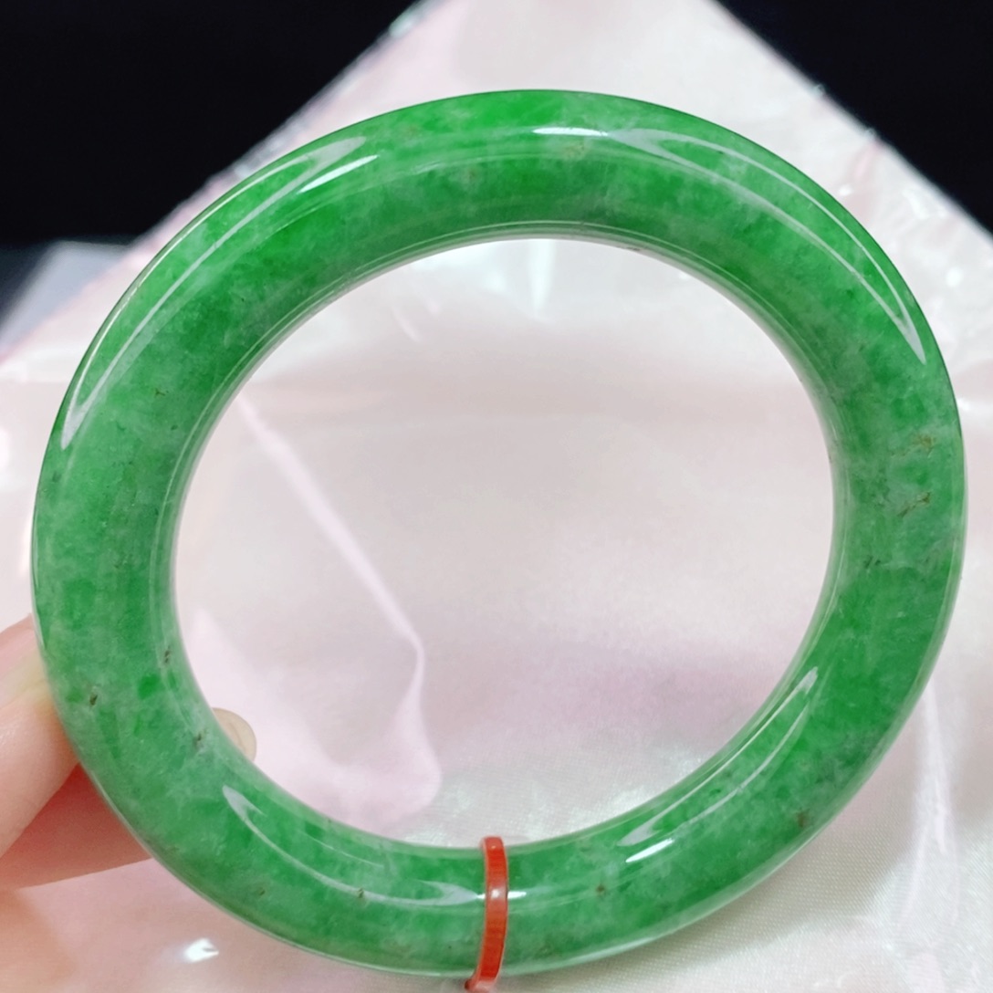 未镶嵌手镯翡翠54.8圆镯