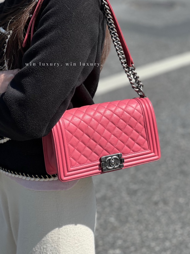 95新 Chanel/香奈儿 香奈儿leboy粉色牛皮银扣中号单肩斜挎包17开