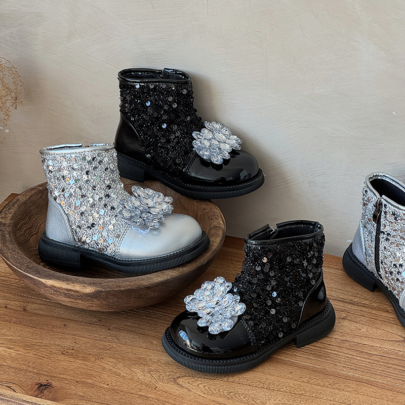 水晶鞋炸街2025秋冬新款韩版水晶公主靴蝴蝶结洋气银色水钻中大童