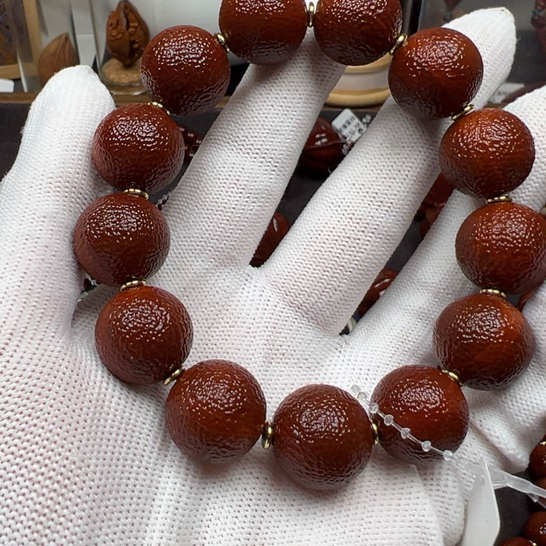 吊坠橄榄核陈****）橄榄核