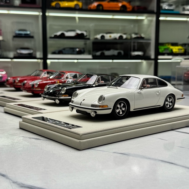 原厂1：18 保时捷 911S 1967 Le Mans  树脂汽车模型收藏摆件礼品