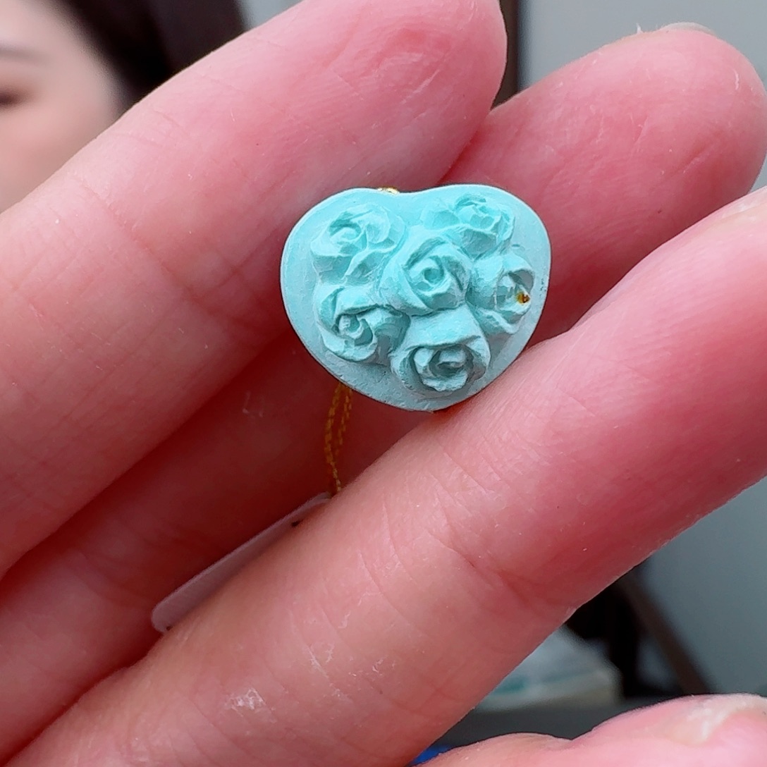 未镶嵌绿松石珠宝奇石