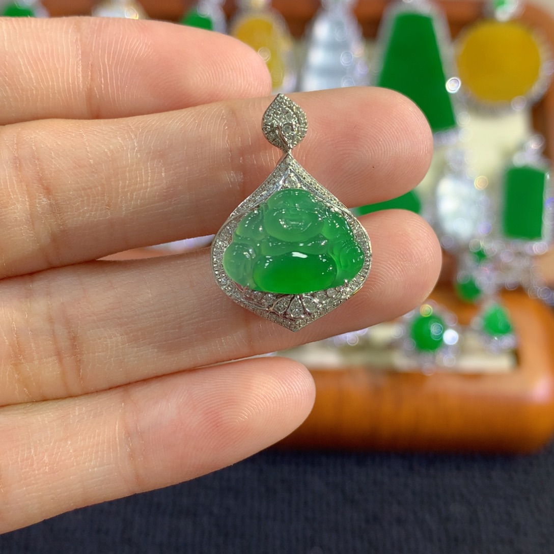 爱***咩翡翠18K金镶嵌吊坠(不含链)佛公