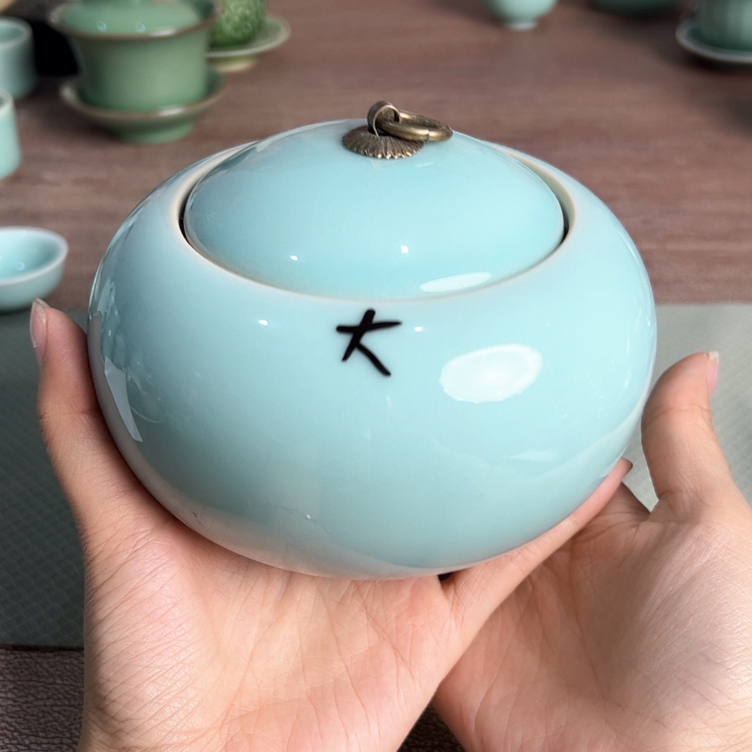 云间青瓷龙泉青瓷