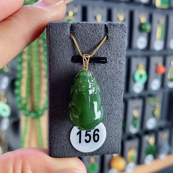 和田玉吊坠(赠链)18K金镶嵌